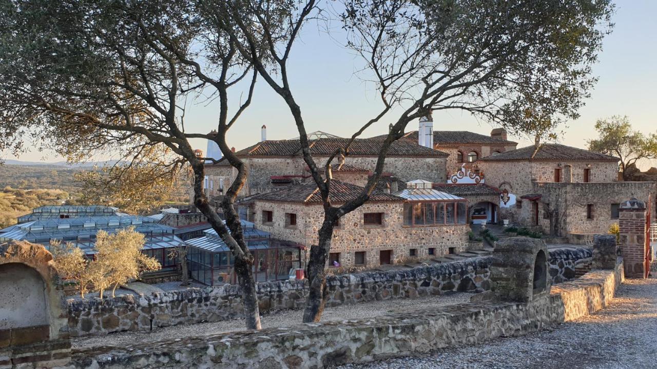 Hotel Monasterio De Rocamador Almendral Eksteriør billede